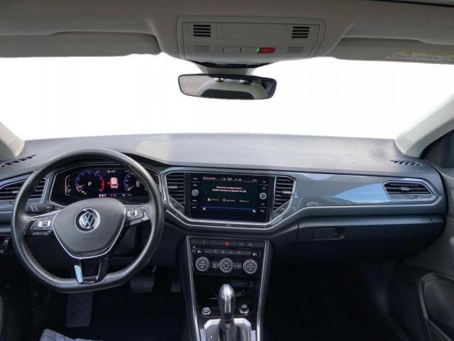 Volkswagen T-Roc image 2