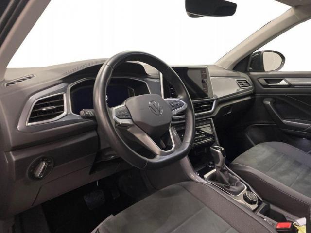 Volkswagen T-Roc image 6