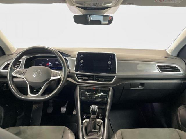 Volkswagen T-Roc image 3