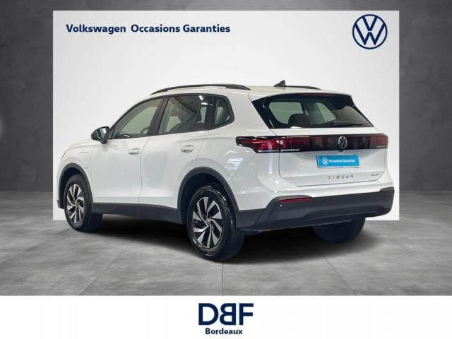 Volkswagen Tiguan image 8