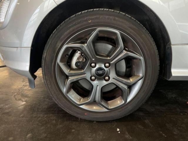 Ford Ecosport image 8