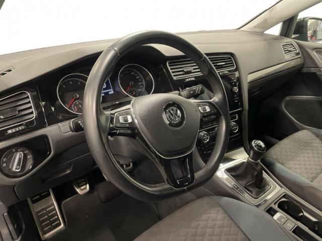 Volkswagen Golf image 1