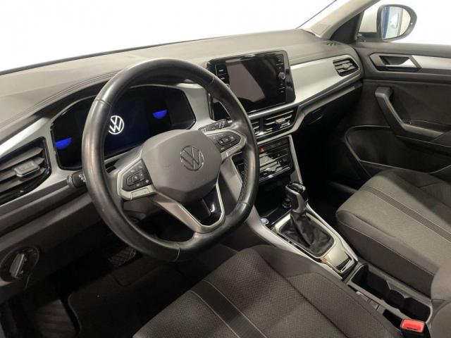Volkswagen T-Roc image 9
