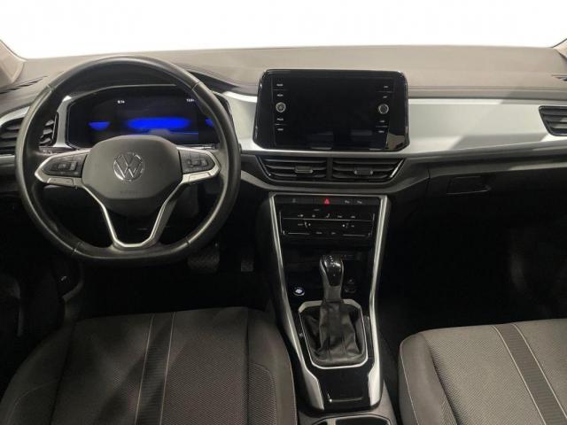 Volkswagen T-Roc image 2