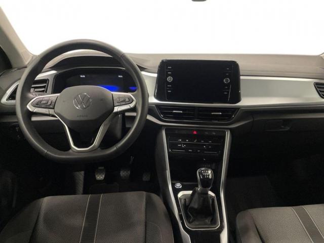 Volkswagen T-Roc image 2