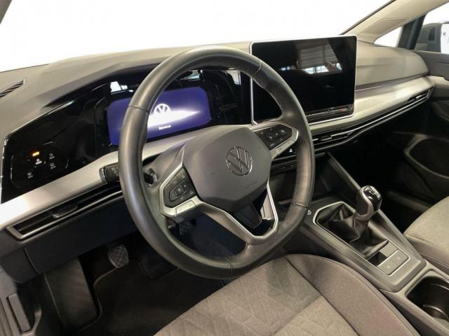 Volkswagen Golf image 4