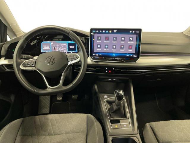 Volkswagen Golf image 8