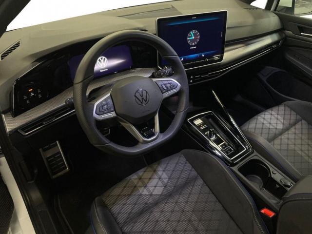 Volkswagen Golf Sw image 9