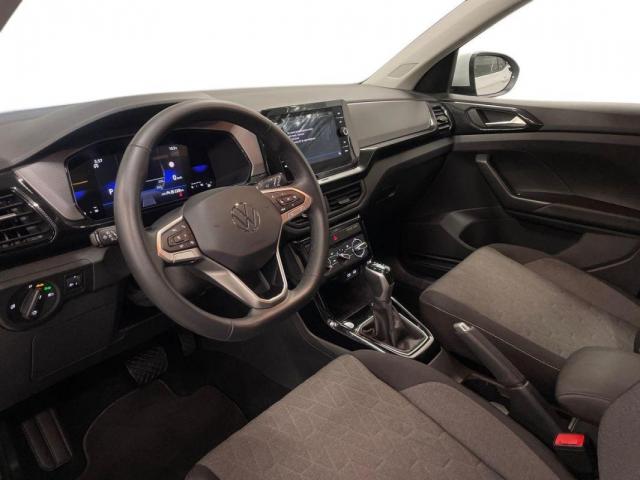 Volkswagen T-Cross image 2