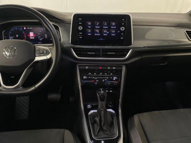 Volkswagen T-Roc image 8