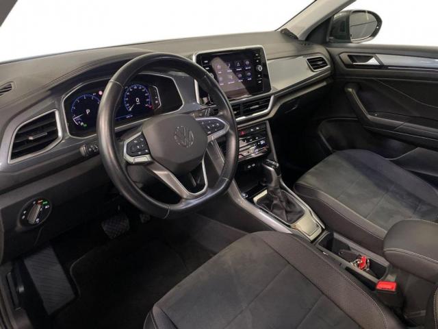 Volkswagen T-Roc image 7