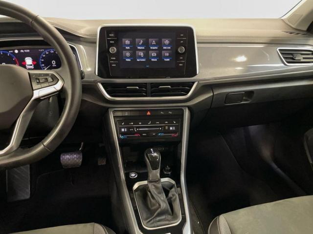 Volkswagen T-Roc image 5