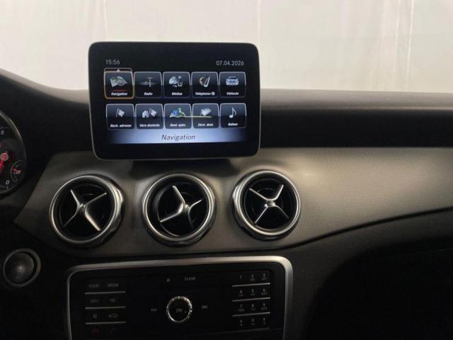 Mercedes Benz Gla image 7