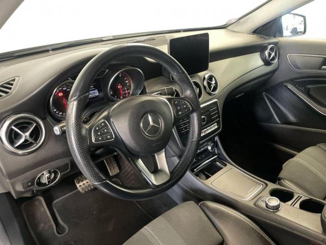 Mercedes Benz Gla image 6