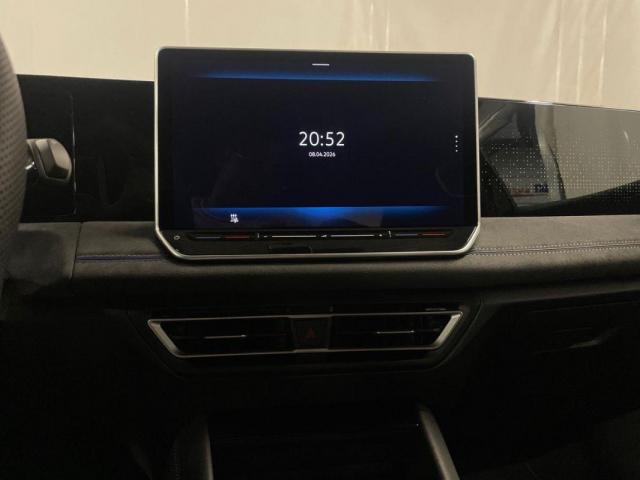 Volkswagen Tiguan image 9