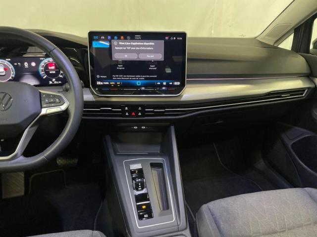 Volkswagen Golf image 7