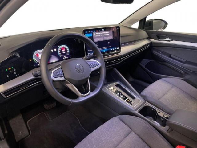 Volkswagen Golf image 4