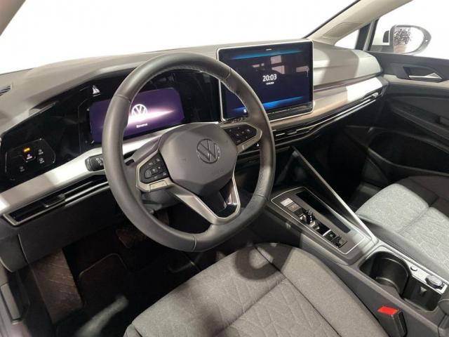 Volkswagen Golf image 4