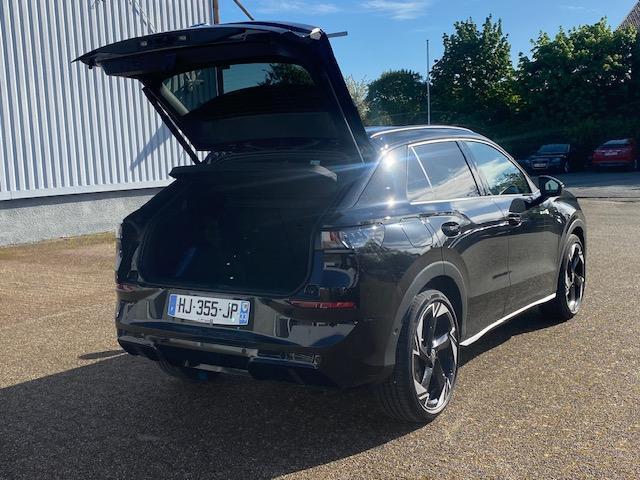 Volkswagen T-Roc image 2