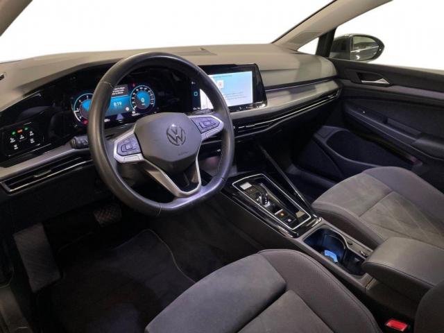 Volkswagen Golf Sw image 9