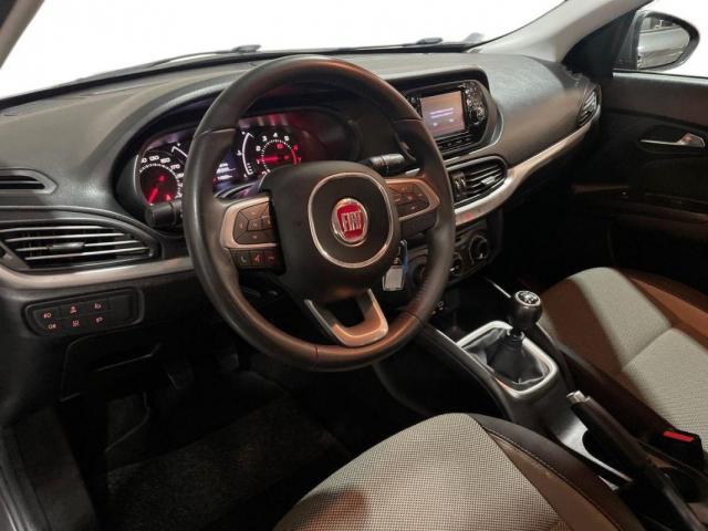 Fiat Tipo image 1