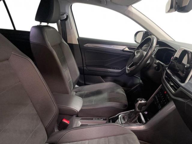 Volkswagen T-Roc image 9