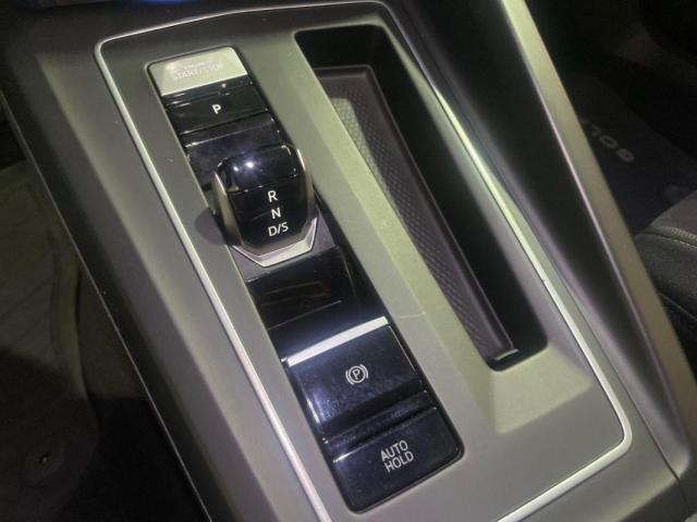 Volkswagen Golf image 7