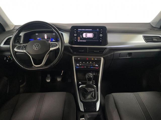 Volkswagen T-Roc image 8