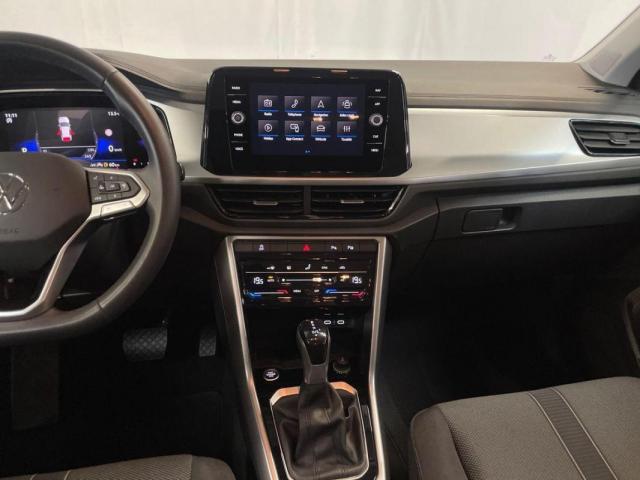 Volkswagen T-Roc image 4
