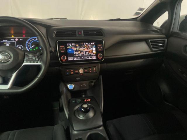 Nissan Leaf image 6