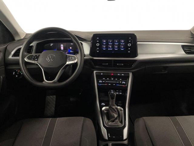 Volkswagen T-Roc image 3