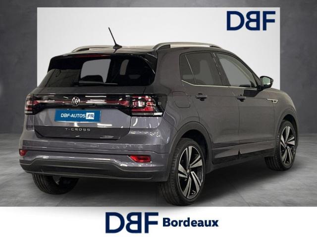 Volkswagen T-Cross image 2