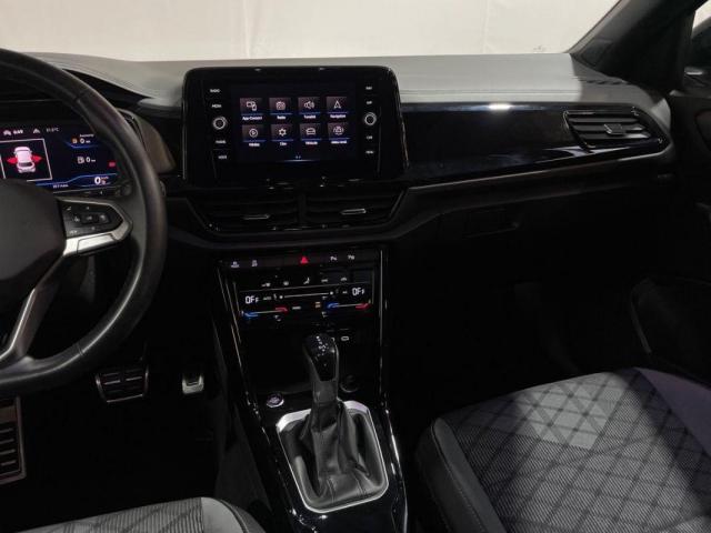 Volkswagen T-Roc image 8