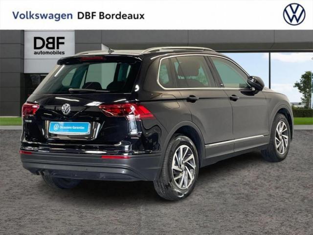 Volkswagen Tiguan image 8