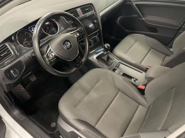Volkswagen Golf image 7