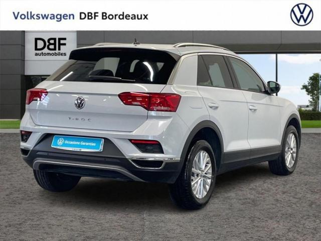 Volkswagen T-Roc image 2