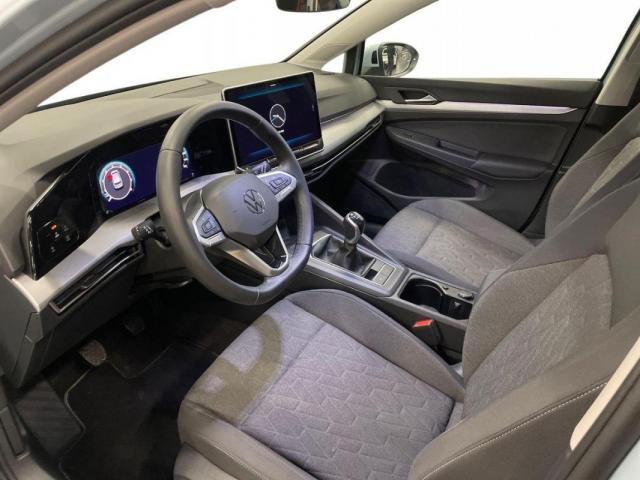 Volkswagen Golf image 1