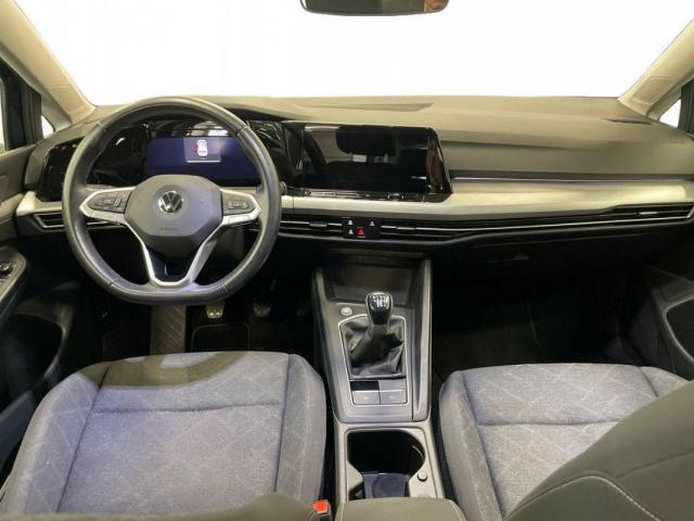 Volkswagen Golf image 6
