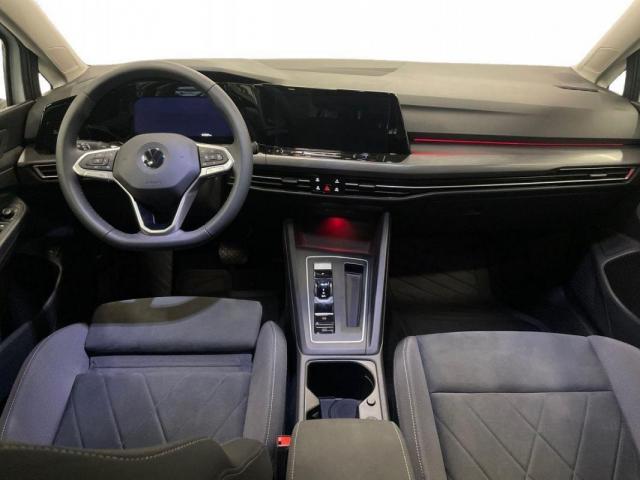 Volkswagen Golf image 7