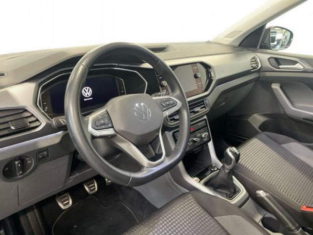 Volkswagen T-Cross image 3