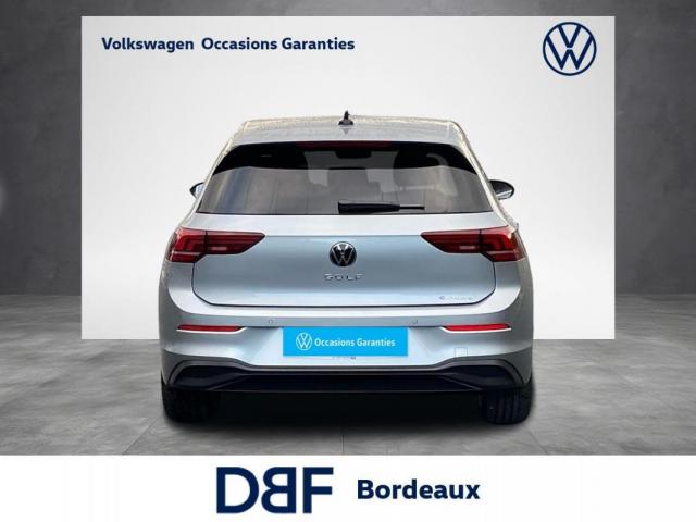 Volkswagen Golf image 6