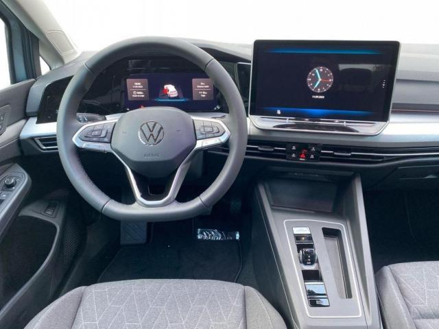 Volkswagen Golf image 2