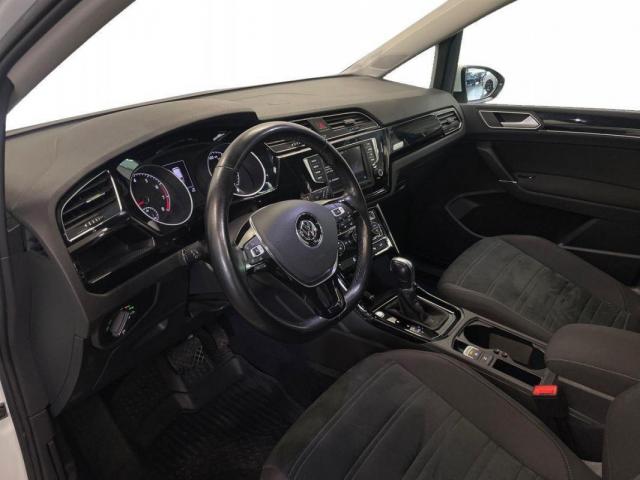 Volkswagen Touran image 3