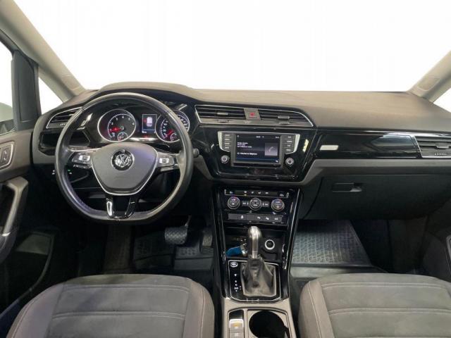 Volkswagen Touran image 8