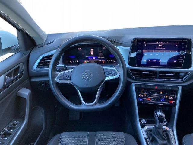 Volkswagen T-Roc image 5