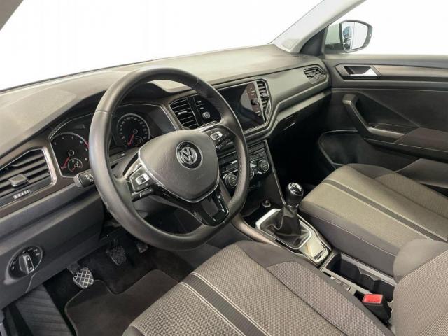 Volkswagen T-Roc image 5