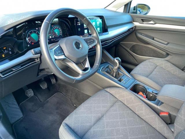 Volkswagen Golf image 9