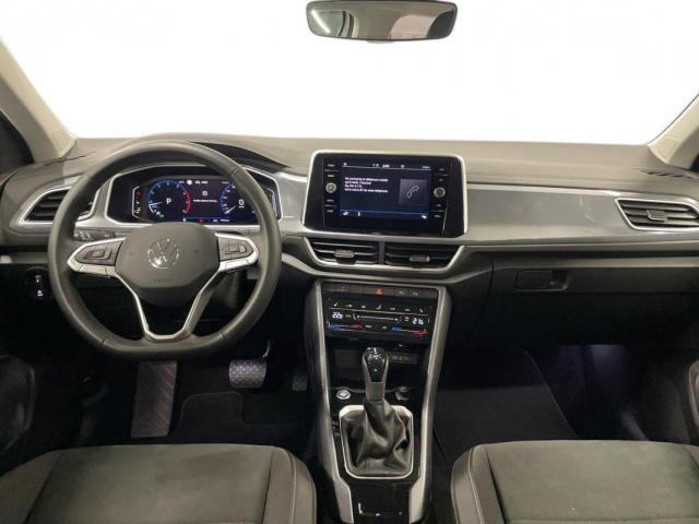 Volkswagen T-Roc image 7