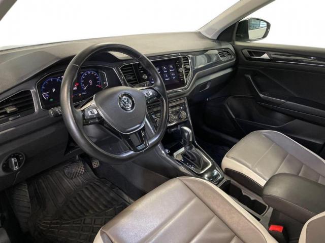 Volkswagen T-Roc image 5