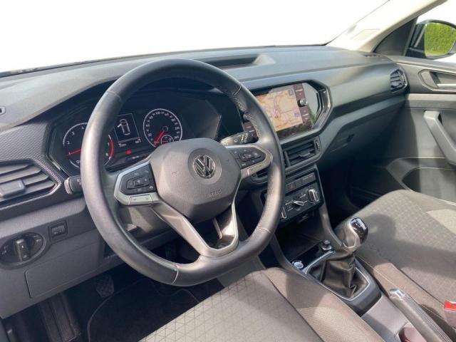 Volkswagen T-Cross image 2